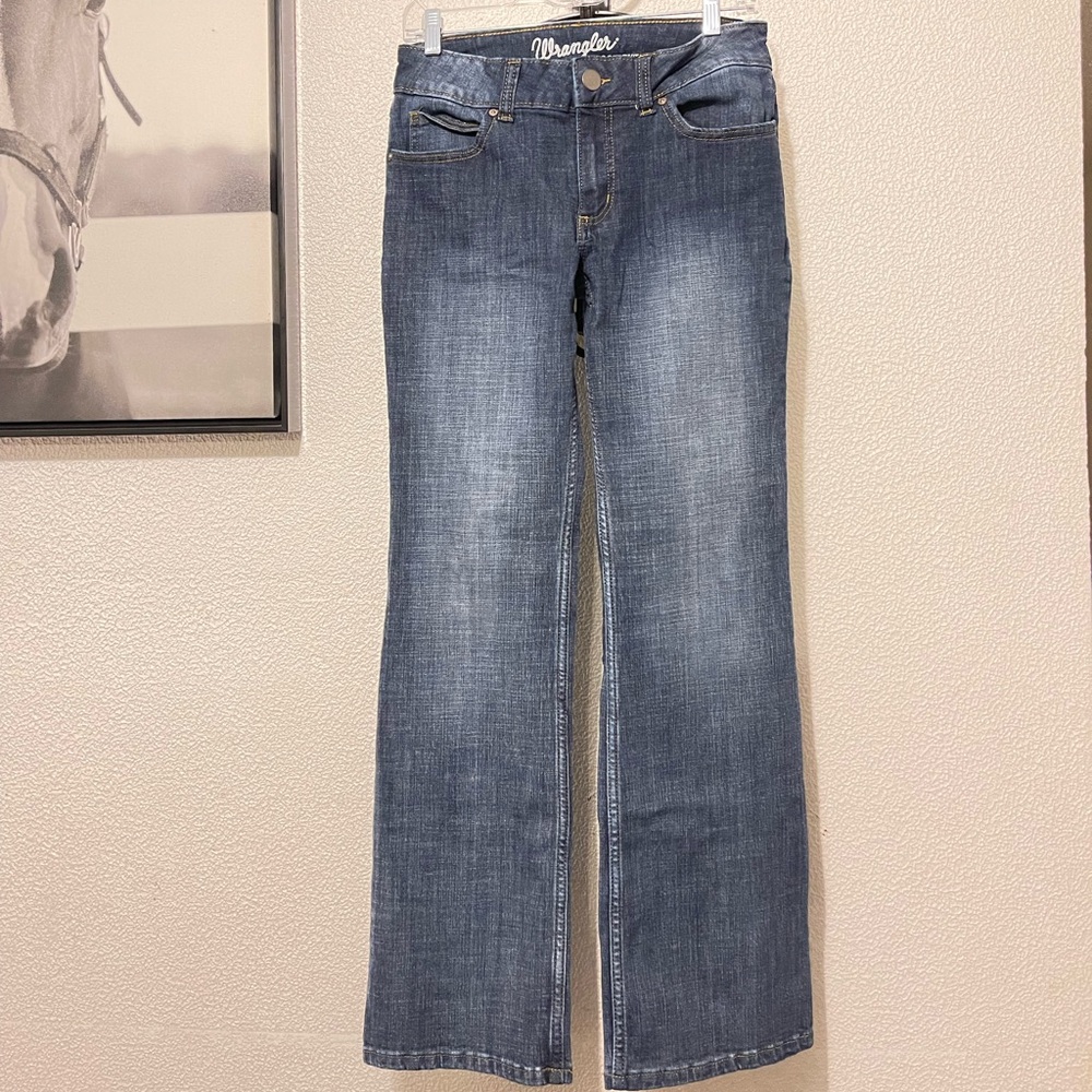 Wrangle women’s bootcut jeans 7x32
